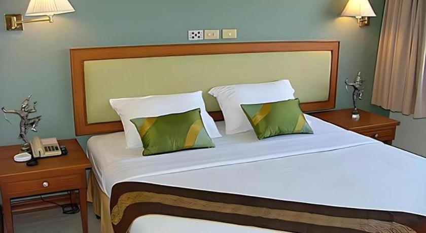 The Park Hotel Pattaya Dış mekan fotoğraf